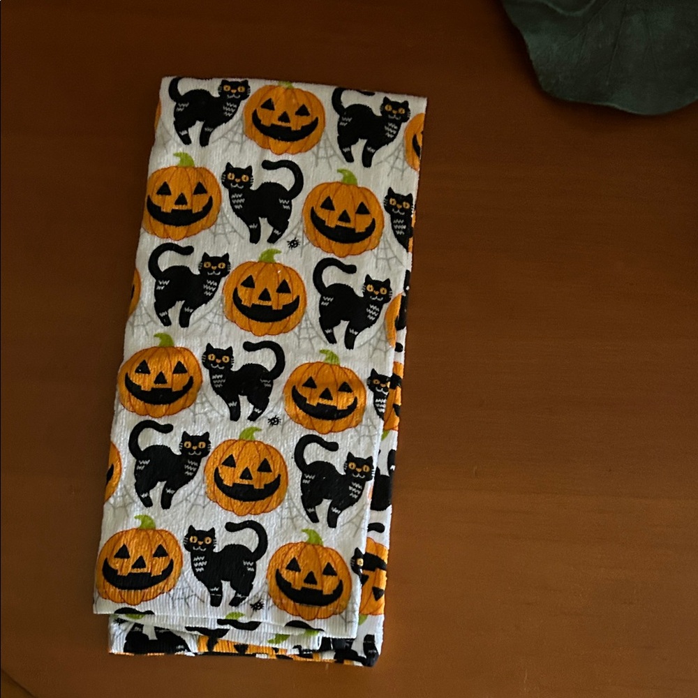 Halloween Cat and Pumpkin Kitchen Towel